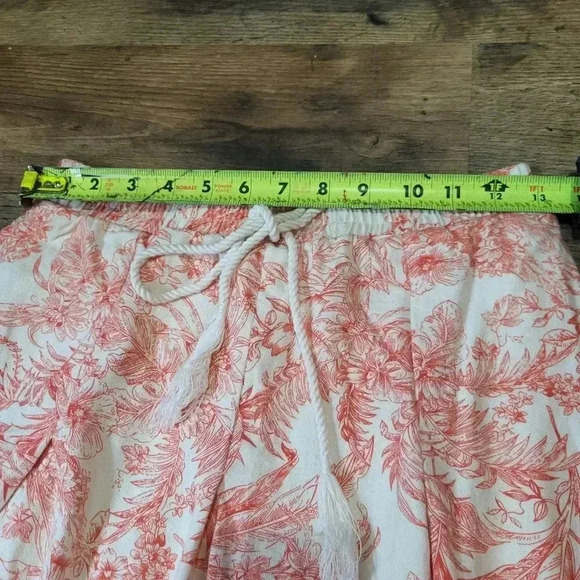 Kirious Pleated Coral & White Linen Blend Floral Skirt Size Medium - Picture 3 of 7